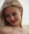 Dating Woman : Nikk, 22 years to Russia  Крым